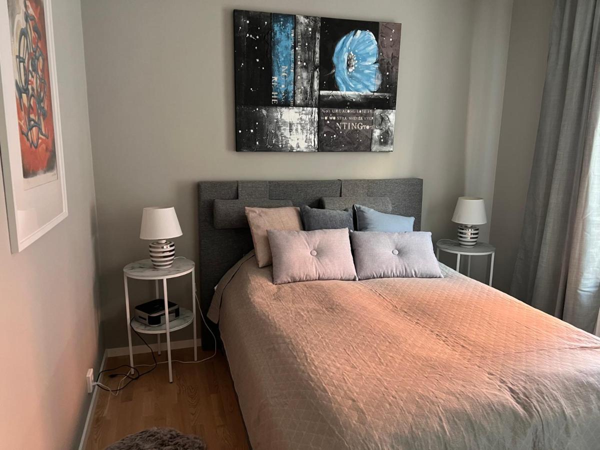 Haga 1 Bedroom Apartment Stockholm Bagian luar foto