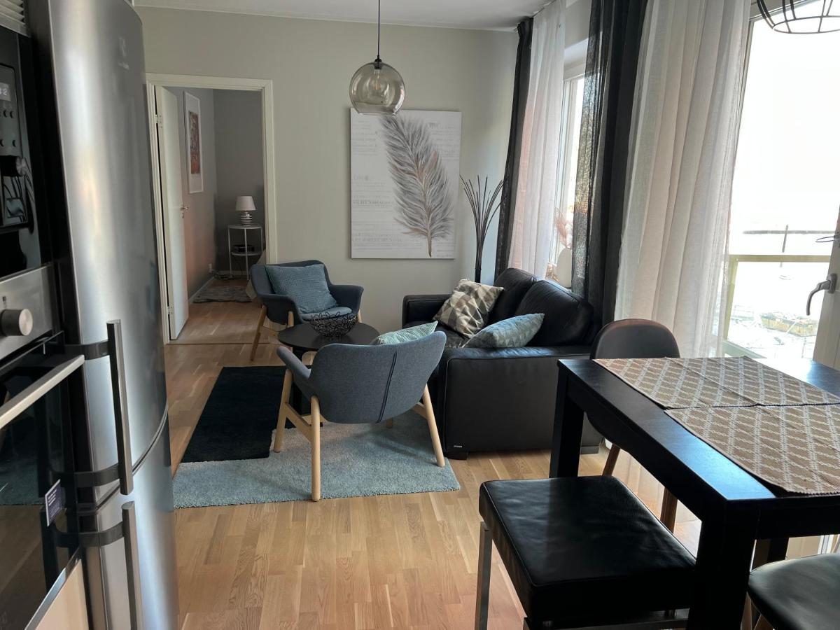 Haga 1 Bedroom Apartment Stockholm Bagian luar foto